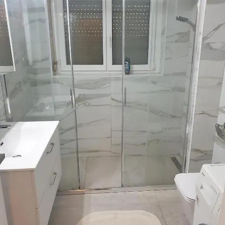 Lugano Massagno Apartment Private Parking & Self Check-In 74 Apartment *