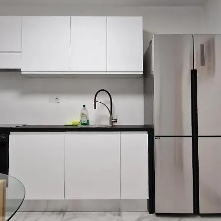 Lugano Massagno Apartment Private Parking & Self Check-In 74 * Lugano